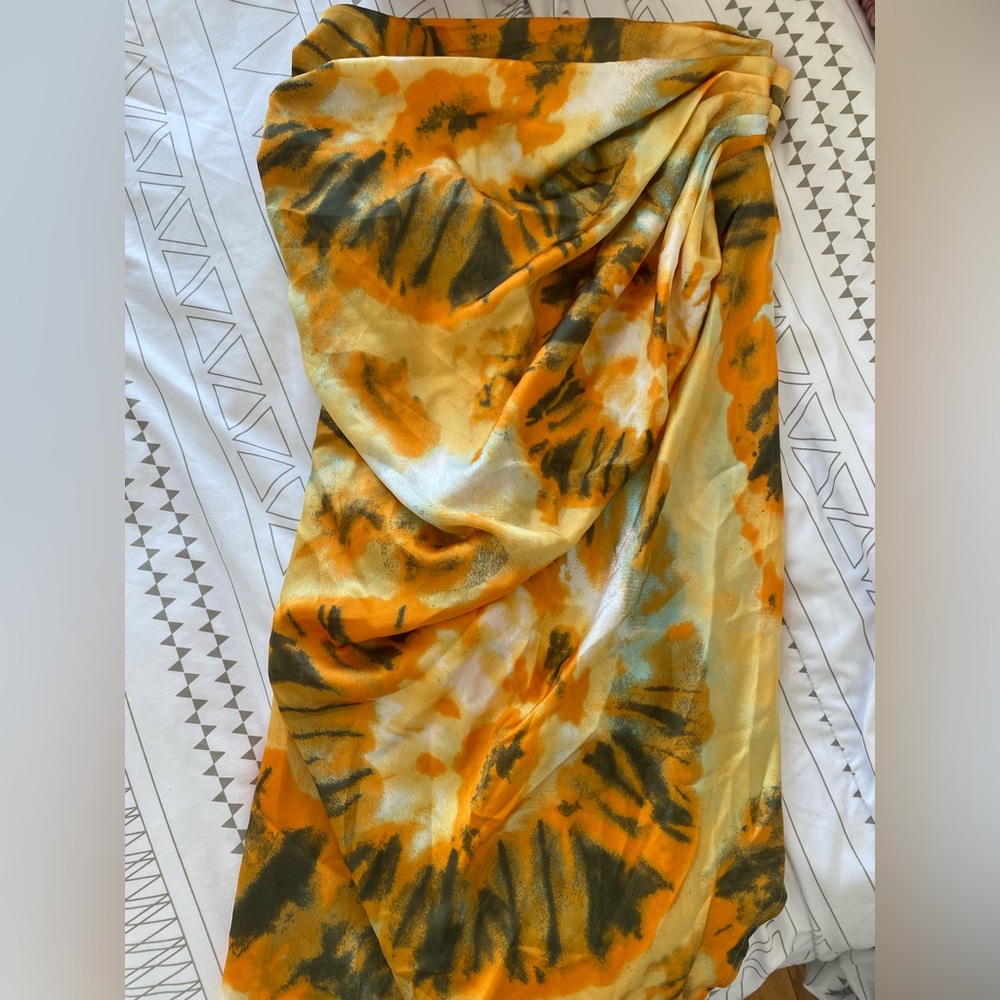 Tropical midi skirt with front slit